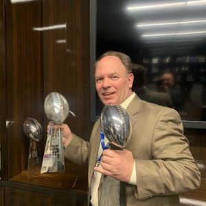 Meet your Posher, Bobby